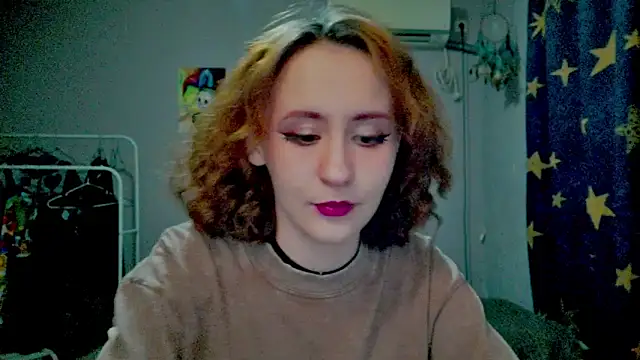 JoannaTompson online show from May 15, 2:07 am