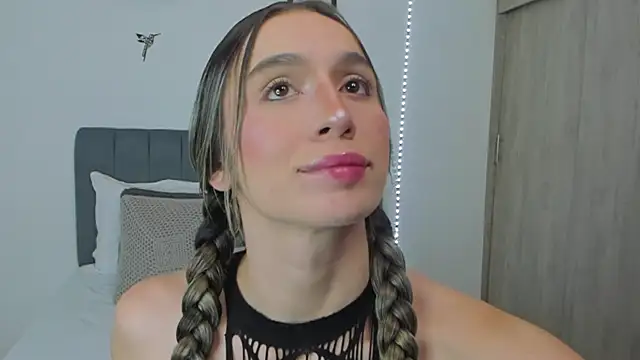 im sarah34 online show from March 1, 5:53 am