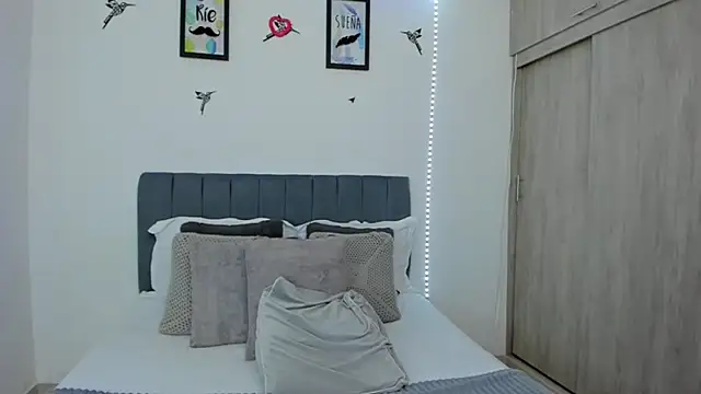 im sarah34 online show from March 30, 5:14 pm