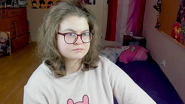 Snapshot of Sashy_Way chatting on January 18, 2:21 pm Sashy Way online show from January 18, 2:21 pm