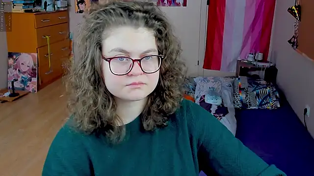 Snapshot of Sashy_Way chatting on February 12, 7:58 am Sashy Way online show from February 12, 7:58 am