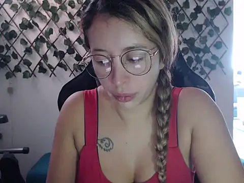 Snapshot of jeiana4u chatting on April 24, 3:36 pm jeiana4u online show from April 24, 3:36 pm