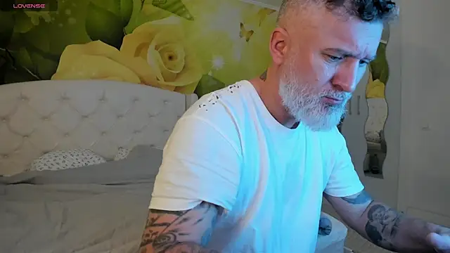 BlowMyXXL online show from February 26, 9:08 am