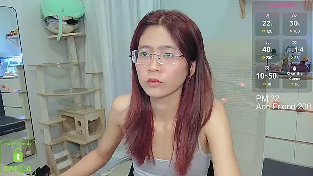 Snapshot of littlemiilk chatting on February 2, 8:35 am littlemiilk online show from February 2, 8:35 am