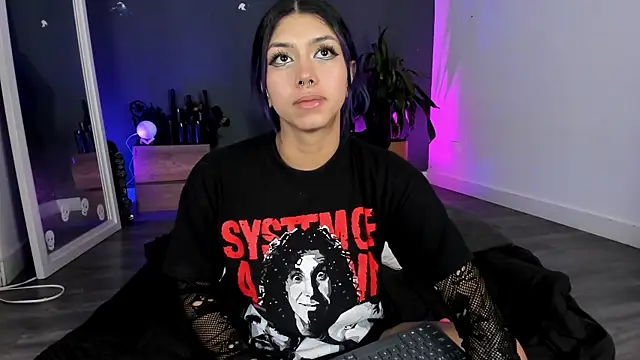 Raven Witch  online show from March 30, 6:53 pm