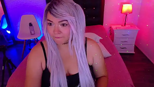 Snapshot of Cuckold_lover69 chatting on January 19, 4:25 pm Cuckold lover69 online show from January 19, 4:25 pm