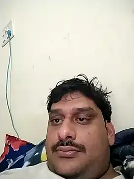 Snapshot of sri995955 chatting on January 4, 4:32 pm sri995955 online show from January 4, 4:32 pm