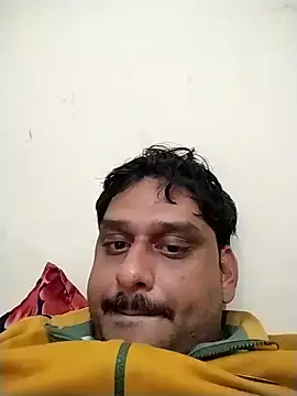 Snapshot of sri995955 chatting on January 7, 3:54 pm sri995955 online show from January 7, 3:54 pm