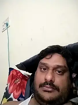 Snapshot of sri995955 chatting on January 25, 2:14 pm sri995955 online show from January 25, 2:14 pm