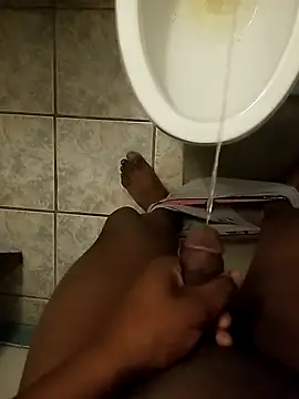 Snapshot of tfreakyy chatting on November 4, 7:40 am tfreakyy online show from November 4, 7:40 am