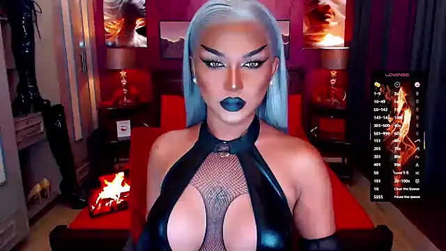 Snapshot of NatalyaFox chatting on April 20, 10:29 am NatalyaFox online show from April 20, 10:29 am
