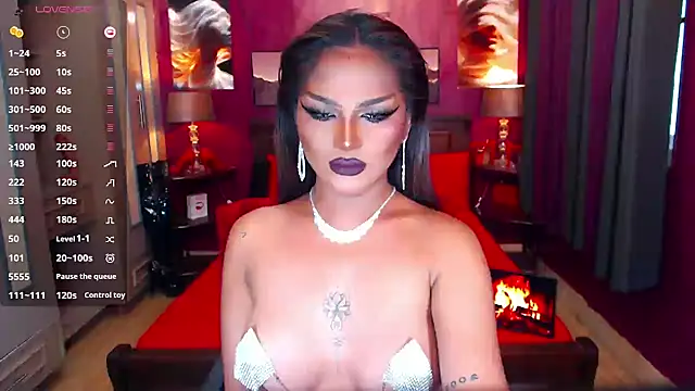 Snapshot of NatalyaFox chatting on May 21, 7:37 am NatalyaFox online show from May 21, 7:37 am