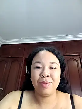 Snapshot of XMara chatting on January 27, 11:11 pm XMara online show from January 27, 11:11 pm