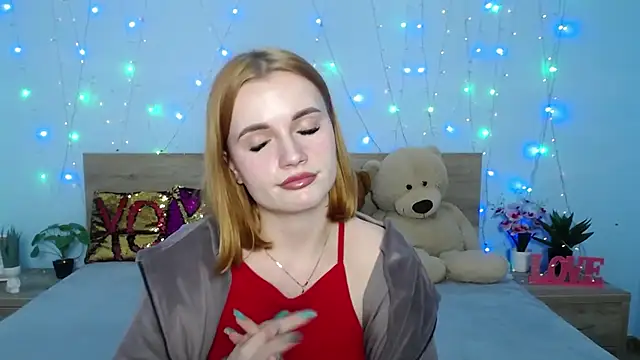 Snapshot of MargaritaKiss chatting on January 31, 1:43 am MargaritaKiss online show from January 31, 1:43 am