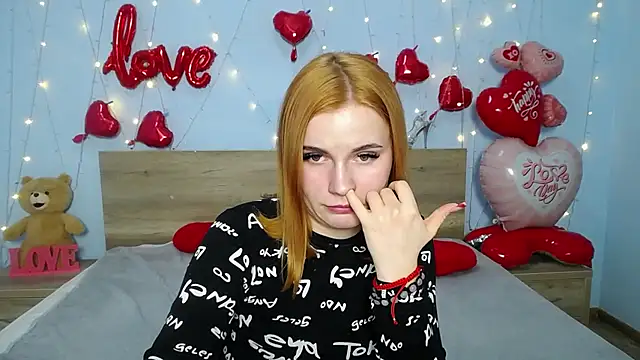 Snapshot of MargaritaKiss chatting on February 26, 2:37 am MargaritaKiss online show from February 26, 2:37 am