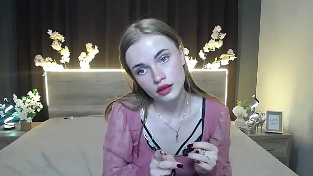 MargaritaKiss online show from March 13, 8:04 pm