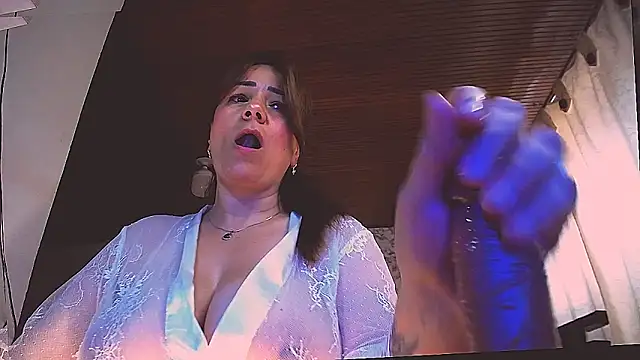 wandarubio online show from February 27, 9:37 pm