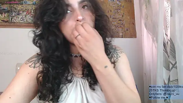 Snapshot of Marci_owo chatting on June 7, 1:26 pm Marci owo online show from June 7, 1:26 pm