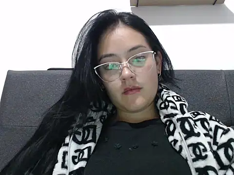 Alisha 99 online show from April 11, 12:15 am