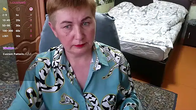 NicoleOlla online show from March 1, 11:39 am