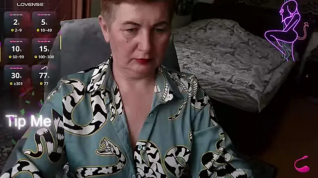 NicoleOlla online show from March 7, 6:57 am