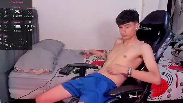 cute diego  online show from November 15, 11:32 pm