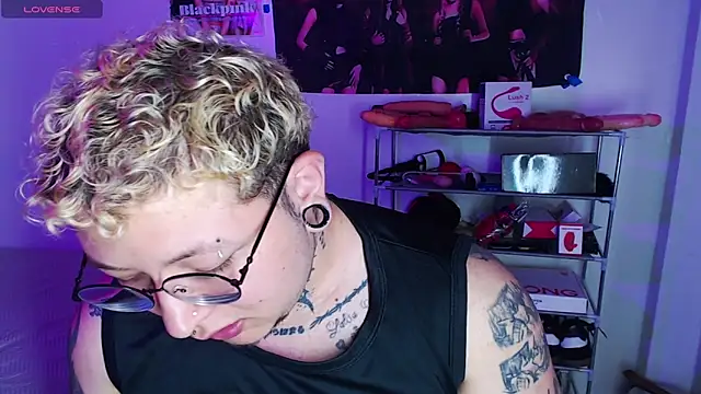 princeFtm online show from April 12, 5:18 pm