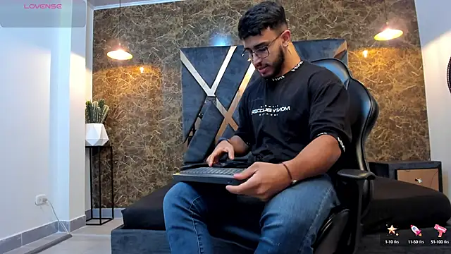 Liam Kleiin online show from September 11, 11:21 am