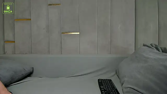 BrandonNorris online show from October 22, 4:13 am