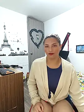 hotandfierylatinos2023 online show from March 13, 1:07 pm