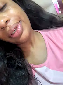 charlottebrowns  online show from September 30, 7:41 pm