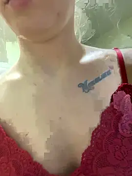 Snapshot of DreamGirl-777 chatting on February 6, 5:19 pm DreamGirl-777 online show from February 6, 5:19 pm