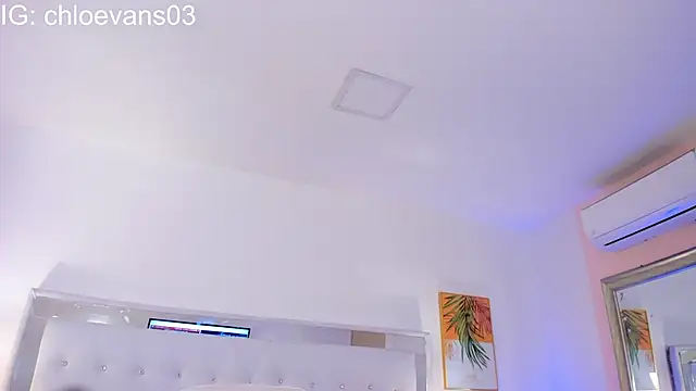 Chloe evans   online show from January 13, 11:26 am