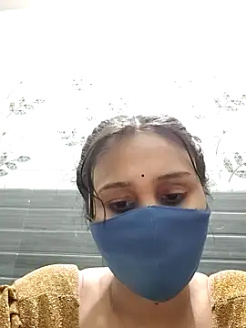 Snapshot of Archna-ji chatting on January 1, 9:17 am Archna-ji online show from January 1, 9:17 am