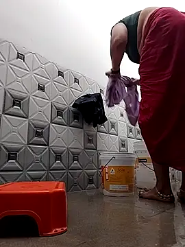 Snapshot of Archna-ji chatting on January 7, 8:13 am Archna-ji online show from January 7, 8:13 am