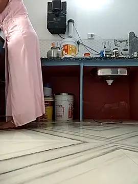 Snapshot of Archna-ji chatting on October 13, 4:34 am Archna-ji online show from October 13, 4:34 am