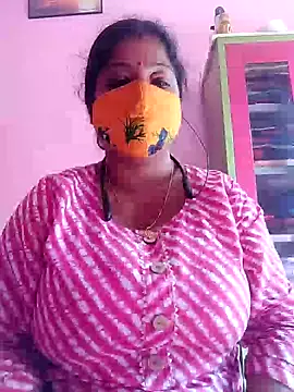 Snapshot of Kayra_34 chatting on February 4, 6:57 am Kayra 34 online show from February 4, 6:57 am