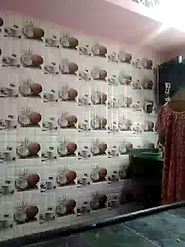 Snapshot of Kayra_34 chatting on February 5, 2:40 am Kayra 34 online show from February 5, 2:40 am