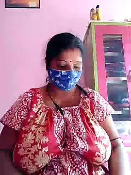 Snapshot of Kayra_34 chatting on February 5, 6:24 am Kayra 34 online show from February 5, 6:24 am