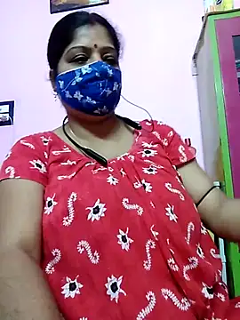 Snapshot of Kayra_34 chatting on February 19, 4:55 pm Kayra 34 online show from February 19, 4:55 pm