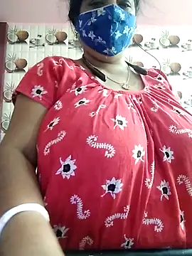 Snapshot of Kayra_34 chatting on February 24, 2:19 am Kayra 34 online show from February 24, 2:19 am