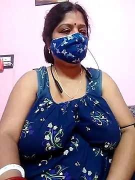 Snapshot of Kayra_34 chatting on March 5, 2:23 pm Kayra 34 online show from March 5, 2:23 pm