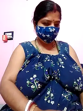 Snapshot of Kayra_34 chatting on March 12, 3:07 pm Kayra 34 online show from March 12, 3:07 pm