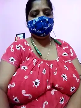 Snapshot of Kayra_34 chatting on March 18, 3:31 pm Kayra 34 online show from March 18, 3:31 pm