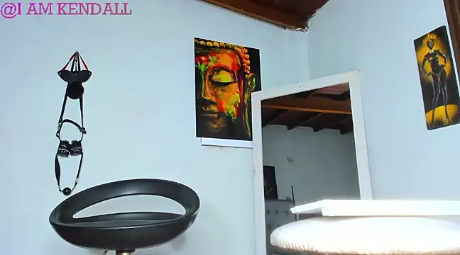 Kendall Hotsexy x online show from February 18, 3:42 am
