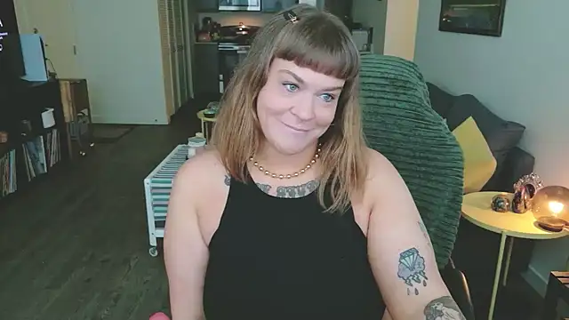 Snapshot of WendyDarling chatting on May 26, 10:39 pm WendyDarling online show from May 26, 10:39 pm