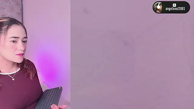 Angelst   online show from March 9, 8:18 am