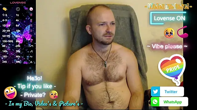 RealManHaveHairy online show from October 8, 4:15 pm
