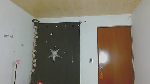 ella peck online show from February 24, 4:54 am