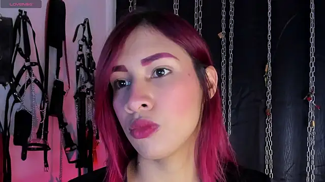 charrlotte quinn online show from May 24, 4:34 pm